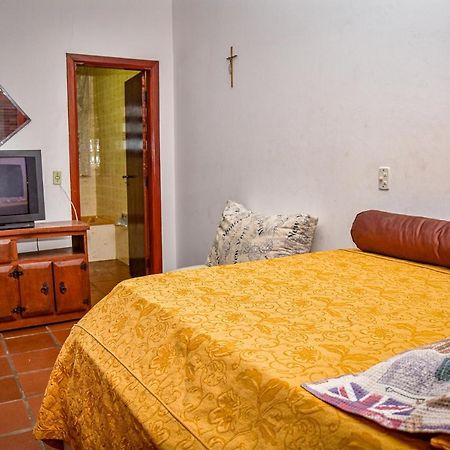 Otima Casa Com Wi-Fi A 350M Da Praia De Peruibe Sp Eksteriør billede